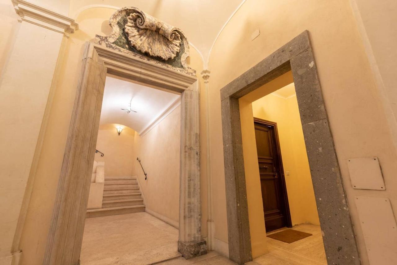 Palazzo Pamphili Lecca Di Guevara Рим Экстерьер фото